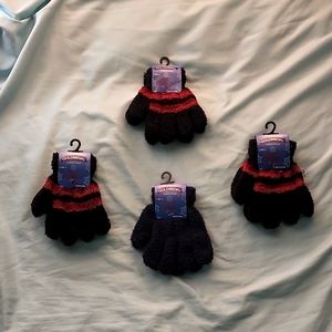 Set of 4 Girl's Butter Gloves